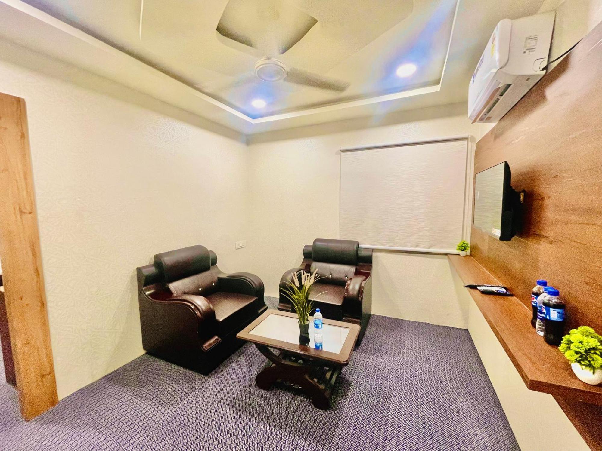 Hotel Eagle Grand Hyderabad Airport Zone Shamshabad Εξωτερικό φωτογραφία